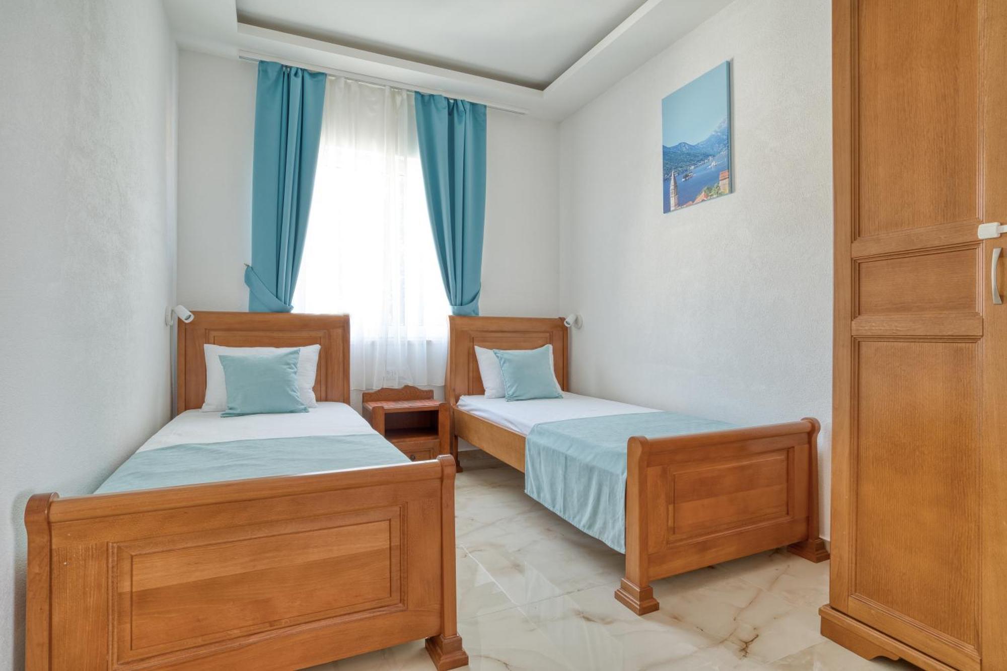 Apartments Ljubica Herceg Novi Zewnętrze zdjęcie