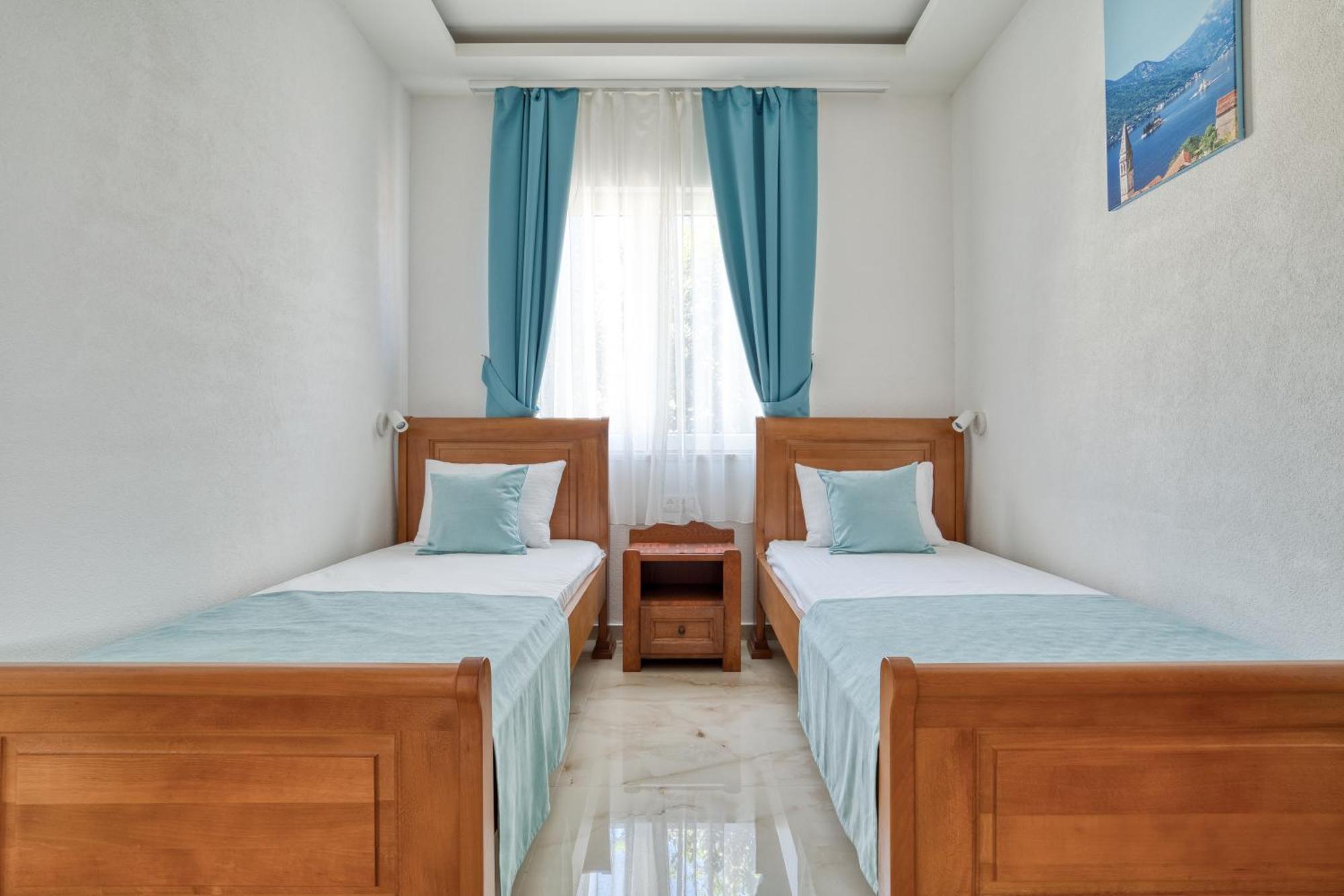 Apartments Ljubica Herceg Novi Zewnętrze zdjęcie