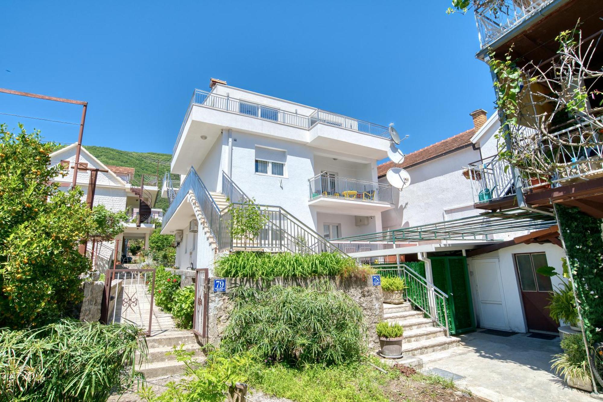 Apartments Ljubica Herceg Novi Zewnętrze zdjęcie